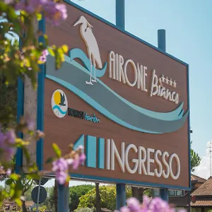 Airone Bianco Village Лидо-делле-Национи